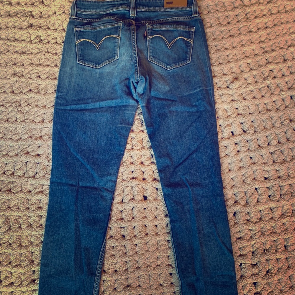 Levi jeans
